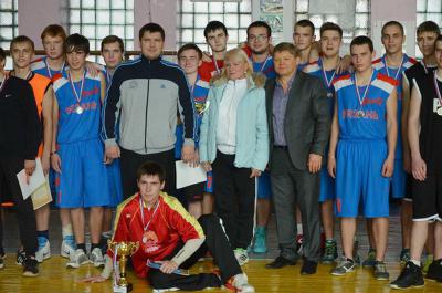 Баскетбольная команда Рязанского колледжа электроники выиграла городскую Спартакиаду